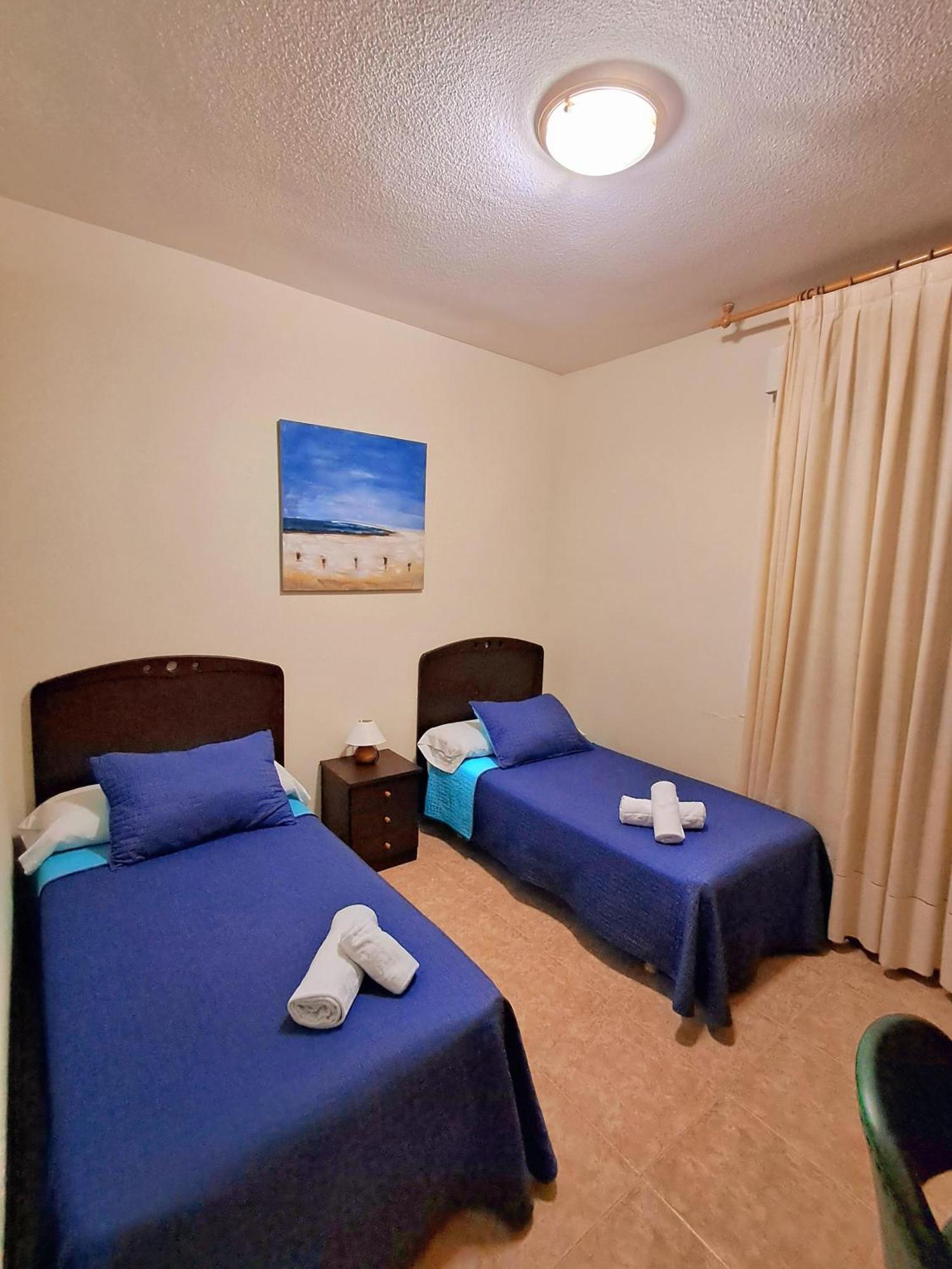 Hostal Dona Maria Valdemoro Zewnętrze zdjęcie