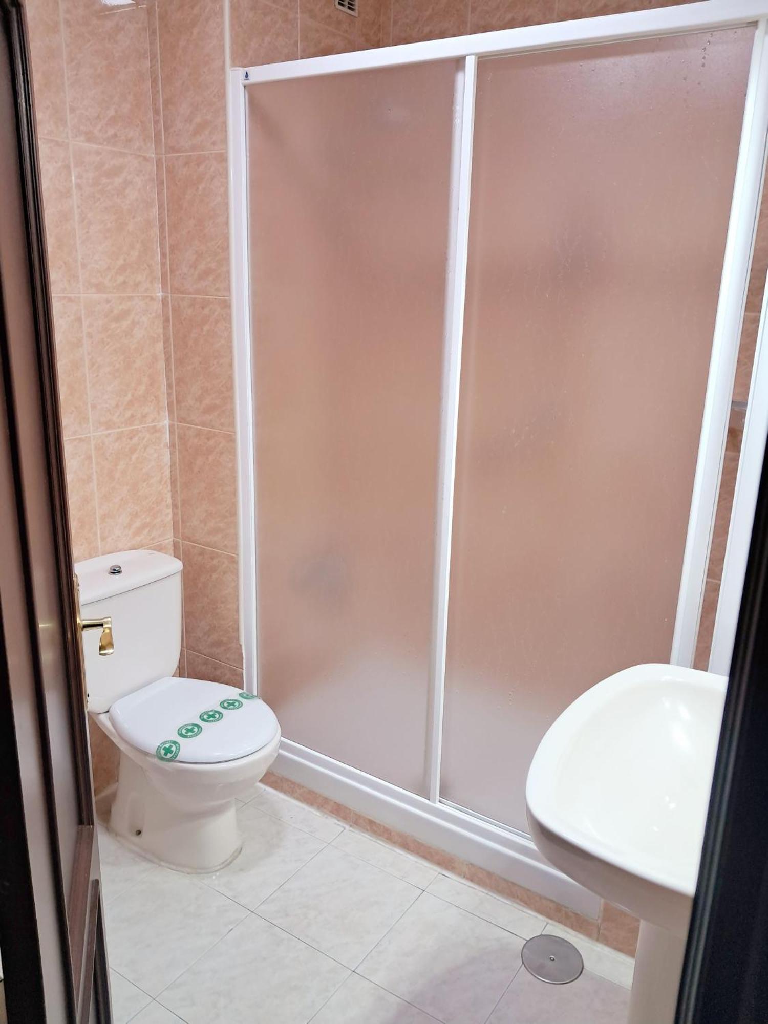 Hostal Dona Maria Valdemoro Zewnętrze zdjęcie